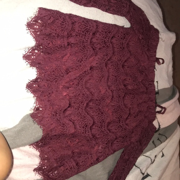 lace off the shoulder top - Picture 2 of 3